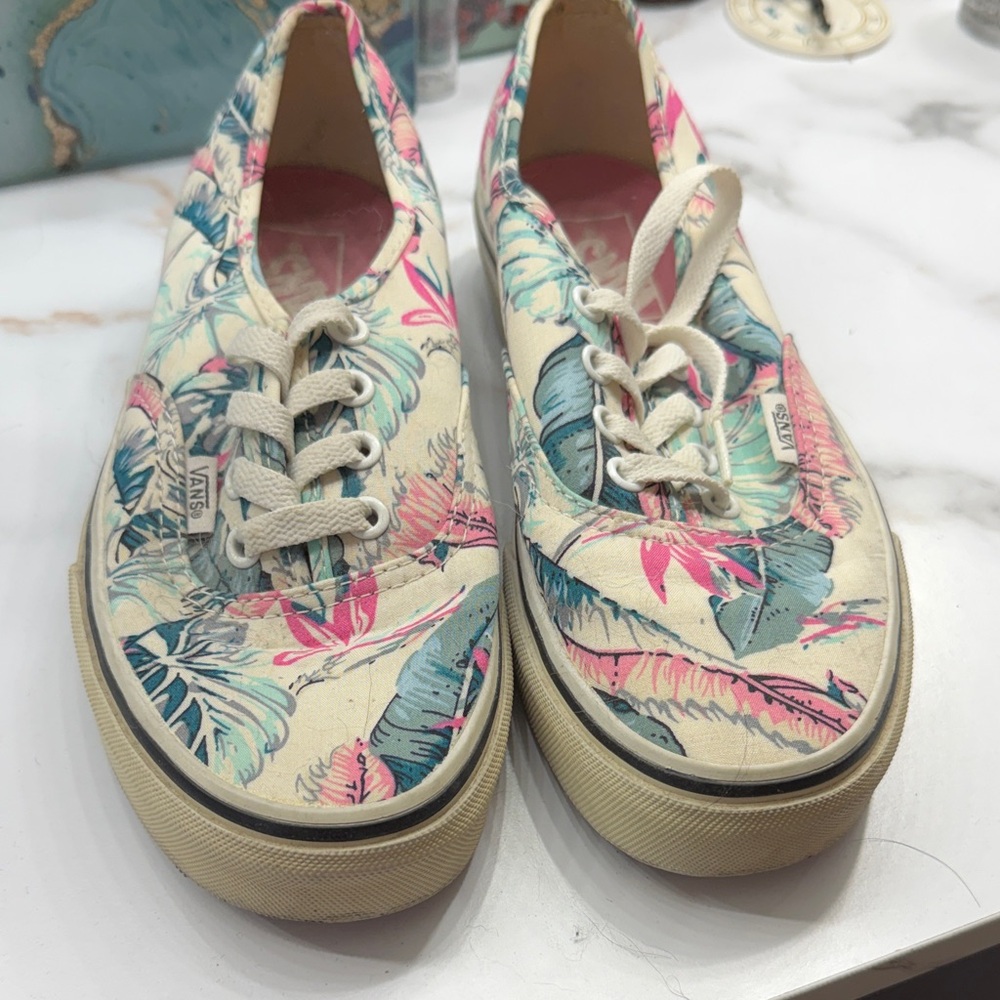 Vans Women's Floral Canvas Sneakers - Cream and Blue